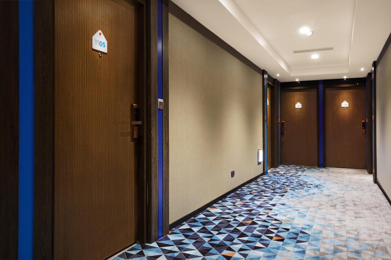 Holiday Inn Express Kaohsiung Love River By Ihg Екстериор снимка